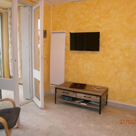 Agreable Studio Avec Cave Et Parking Privatif 라시오타 외부 사진