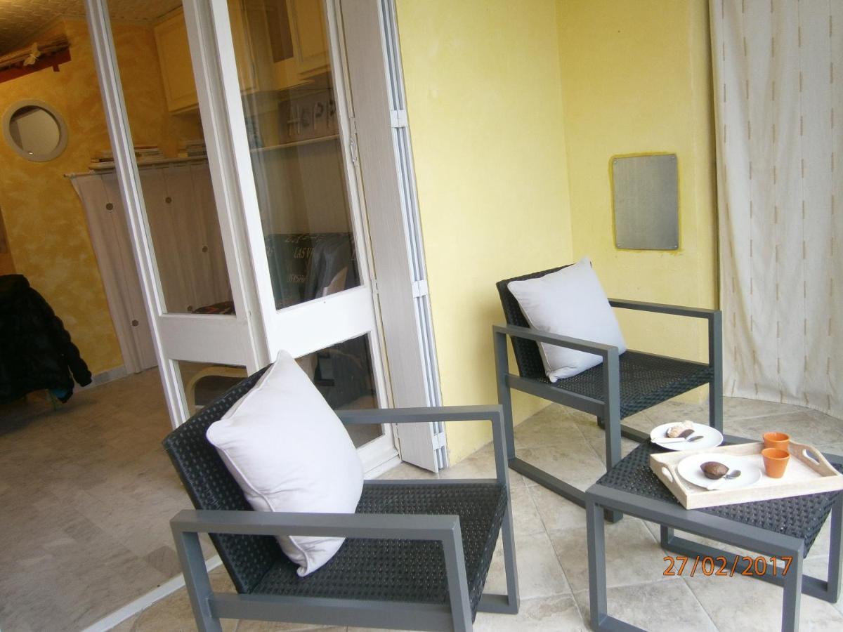 Agreable Studio Avec Cave Et Parking Privatif 라시오타 외부 사진