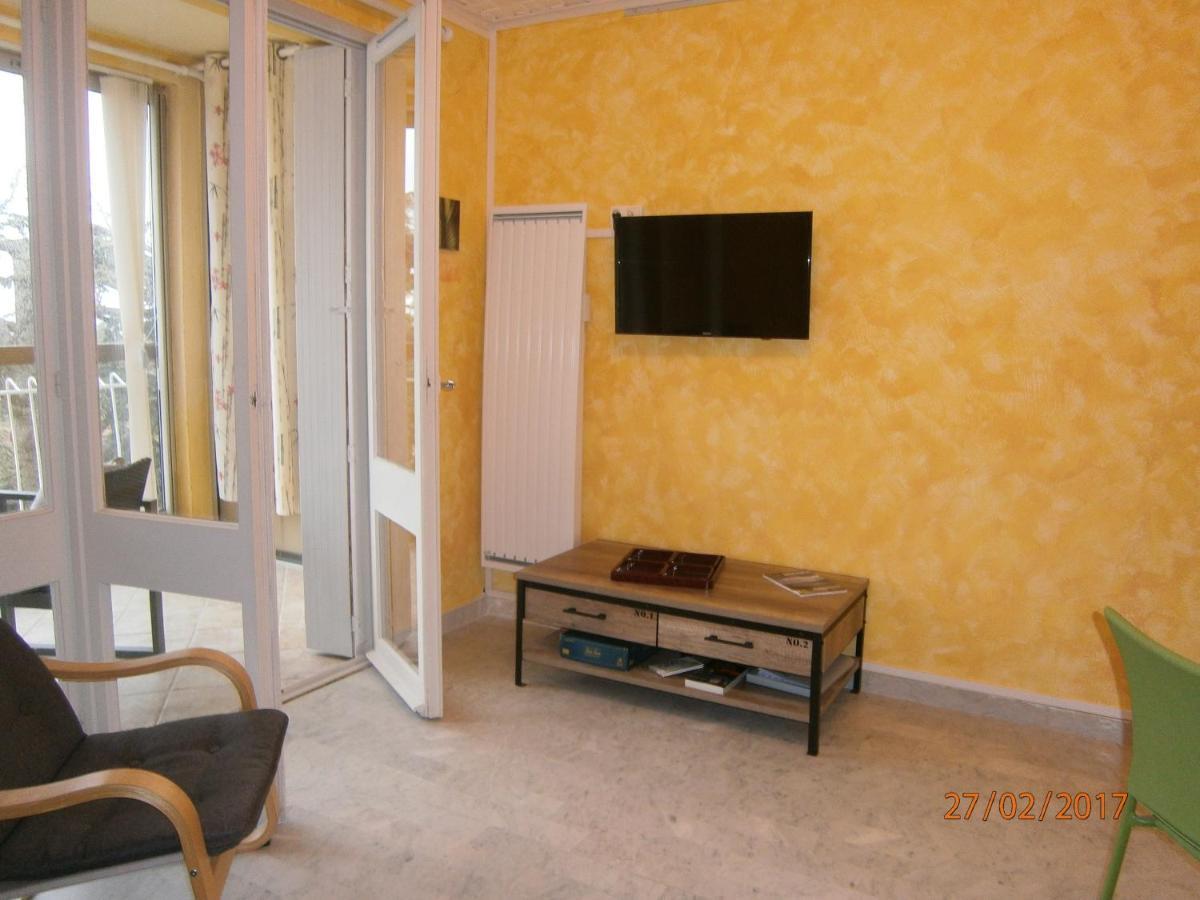 Agreable Studio Avec Cave Et Parking Privatif 라시오타 외부 사진